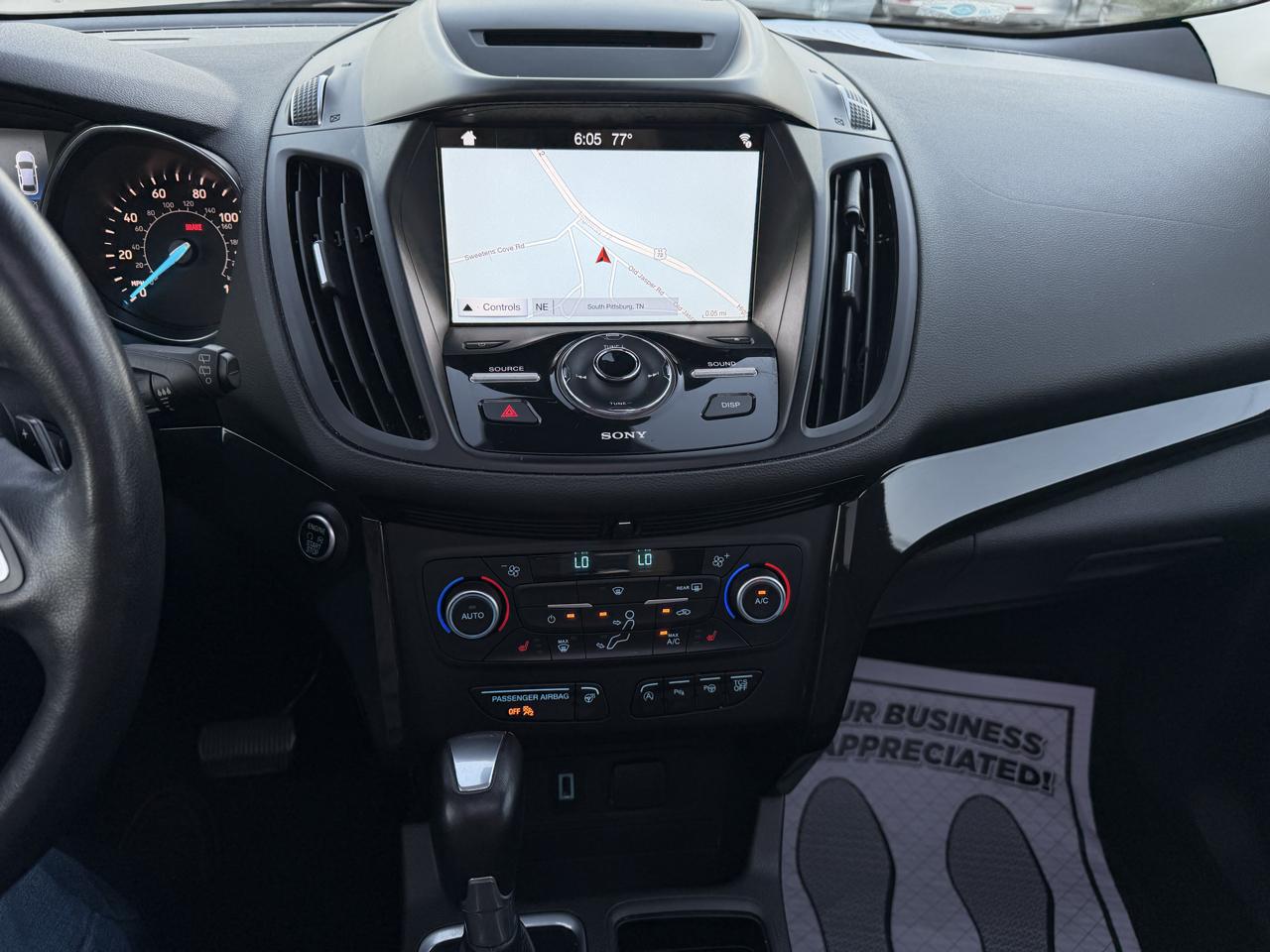 Ford Escape Titanium 4WD 2018