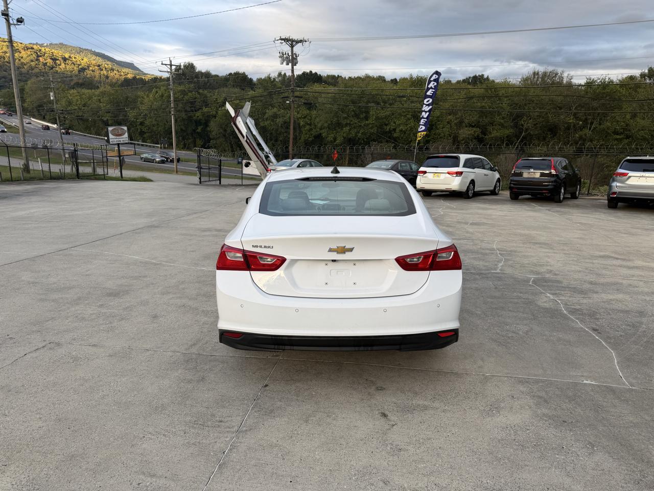Chevrolet Malibu LS 4D Sedan 2020