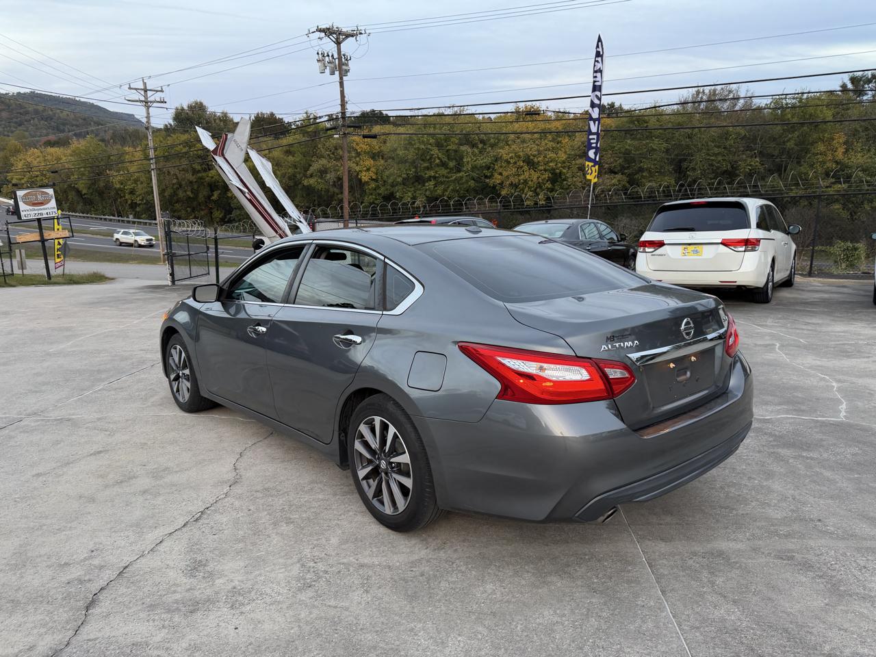 Nissan Altima 2.5 SV 2017