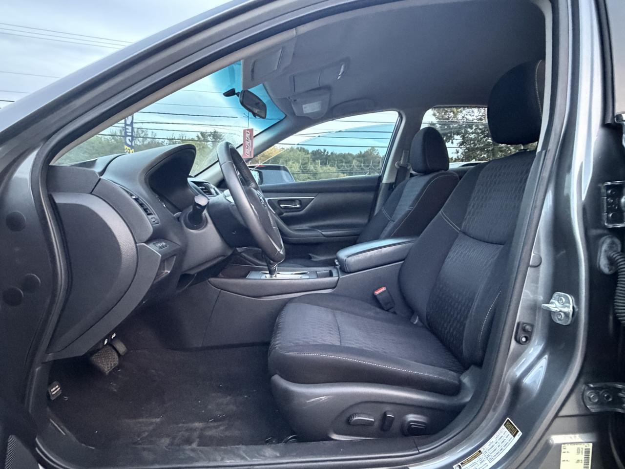 Nissan Altima 2.5 SV 2017