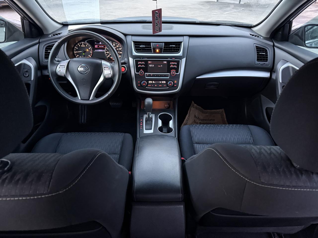 Nissan Altima 2.5 SV 2017