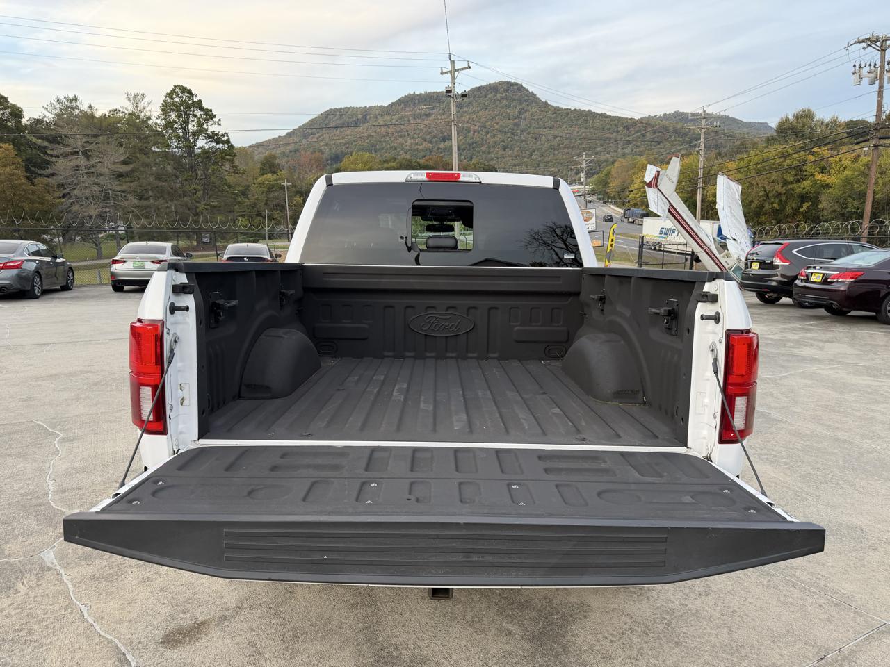 Ford F-150 Lariat SuperCrew 5.5-ft. Bed 4WD 2019