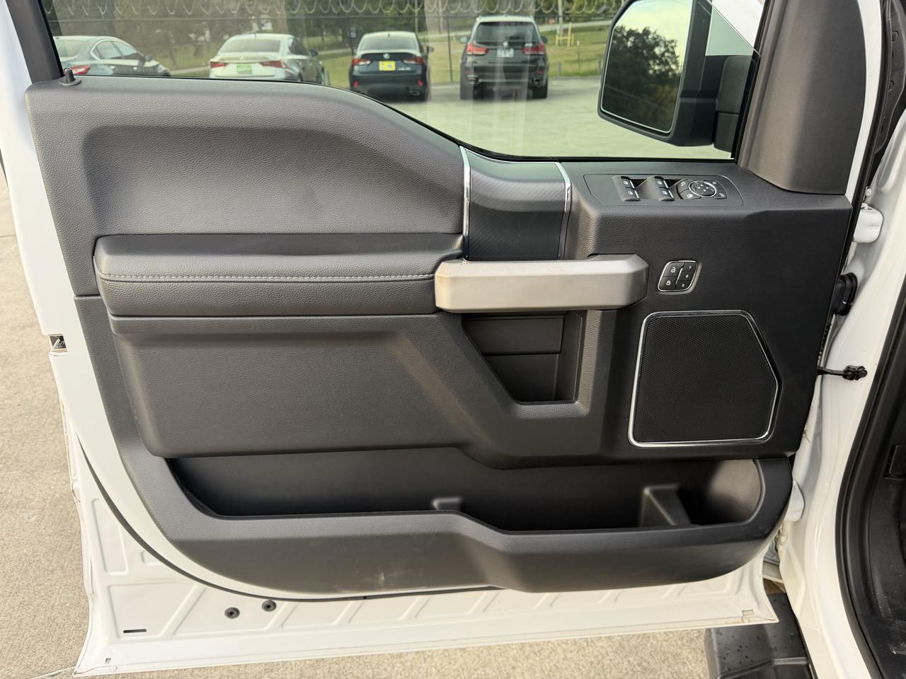 Ford F-150 Lariat SuperCrew 5.5-ft. Bed 4WD 2019