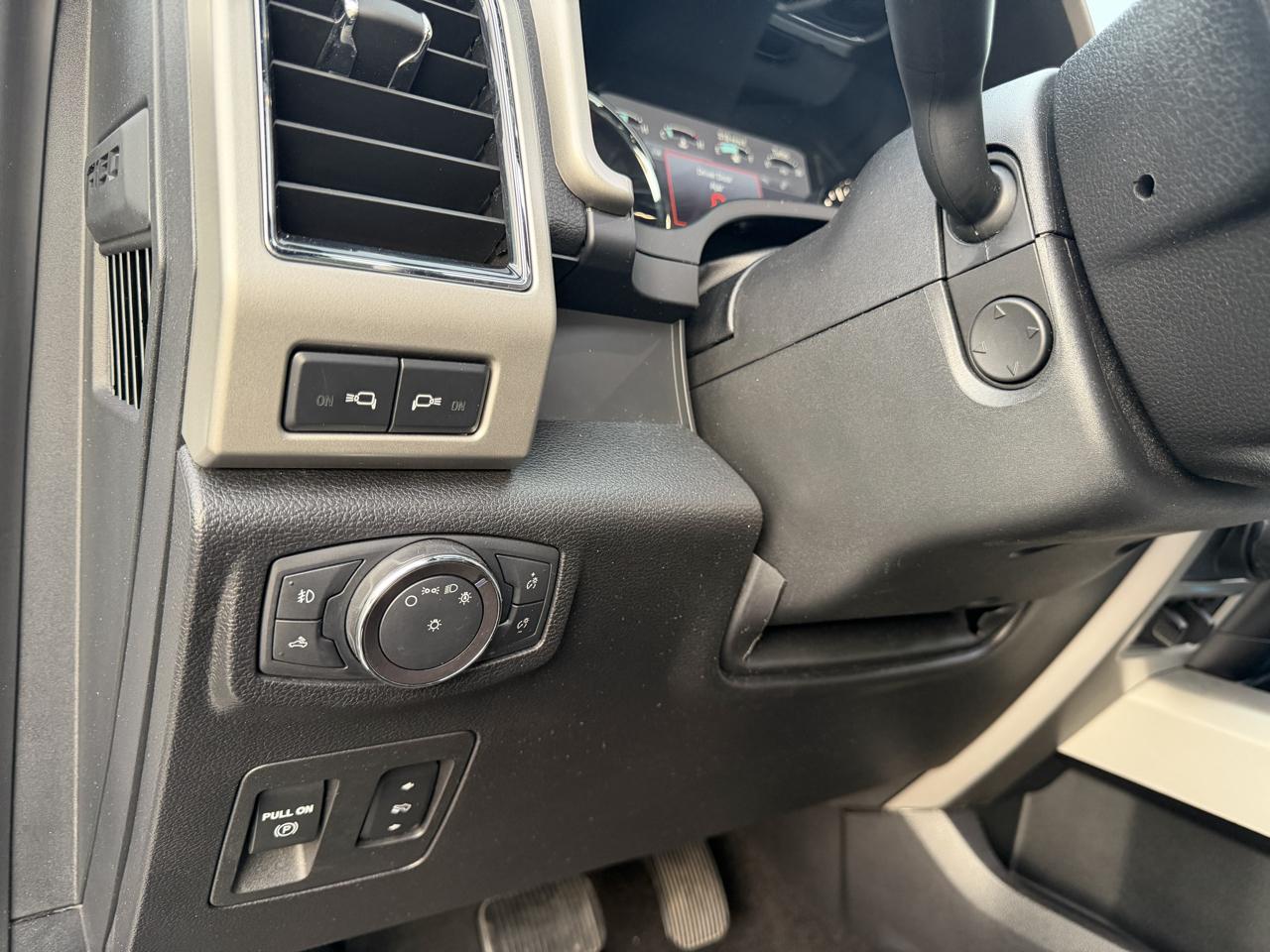 Ford F-150 Lariat SuperCrew 5.5-ft. Bed 4WD 2019