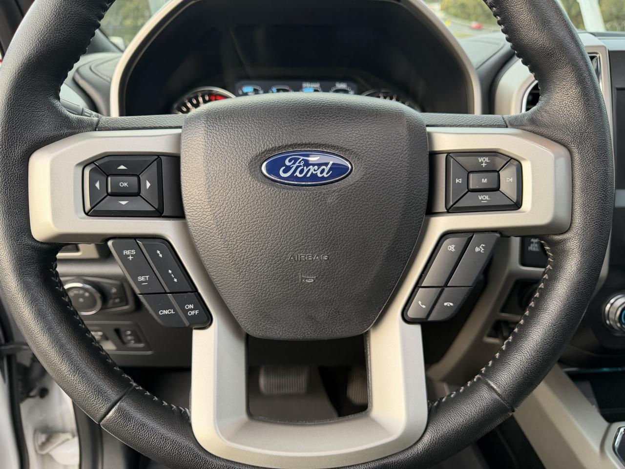 Ford F-150 Lariat SuperCrew 5.5-ft. Bed 4WD 2019