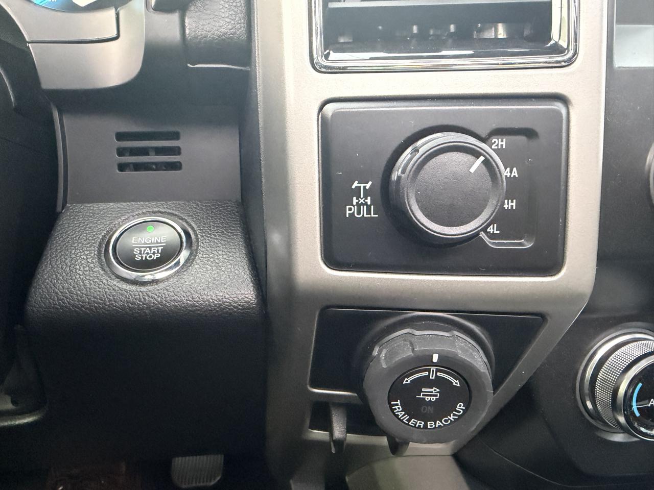 Ford F-150 Lariat SuperCrew 5.5-ft. Bed 4WD 2019