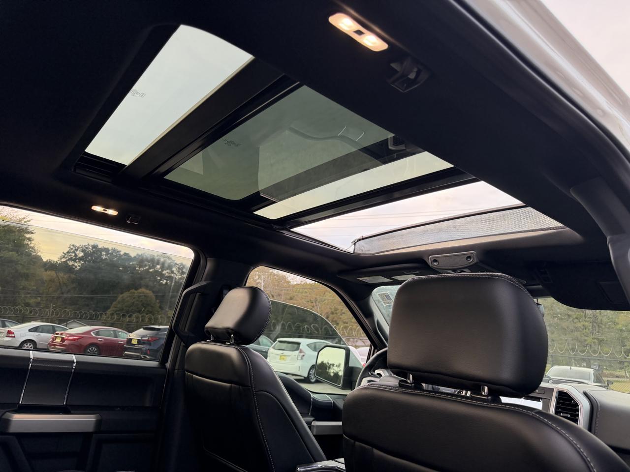 Ford F-150 Lariat SuperCrew 5.5-ft. Bed 4WD 2019