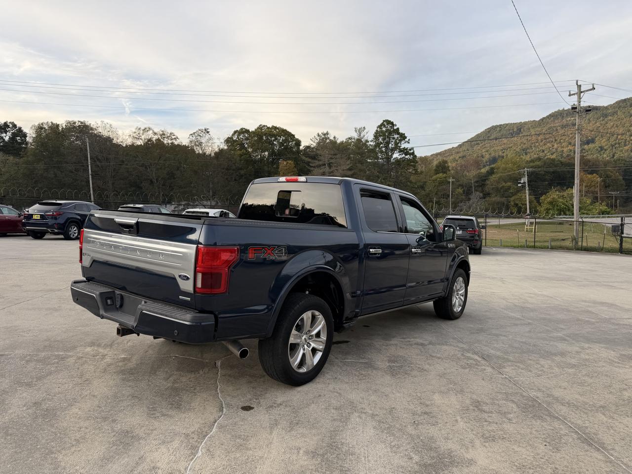 Ford F-150 Platinum SuperCrew 5.5-ft. Bed 4WD 2018