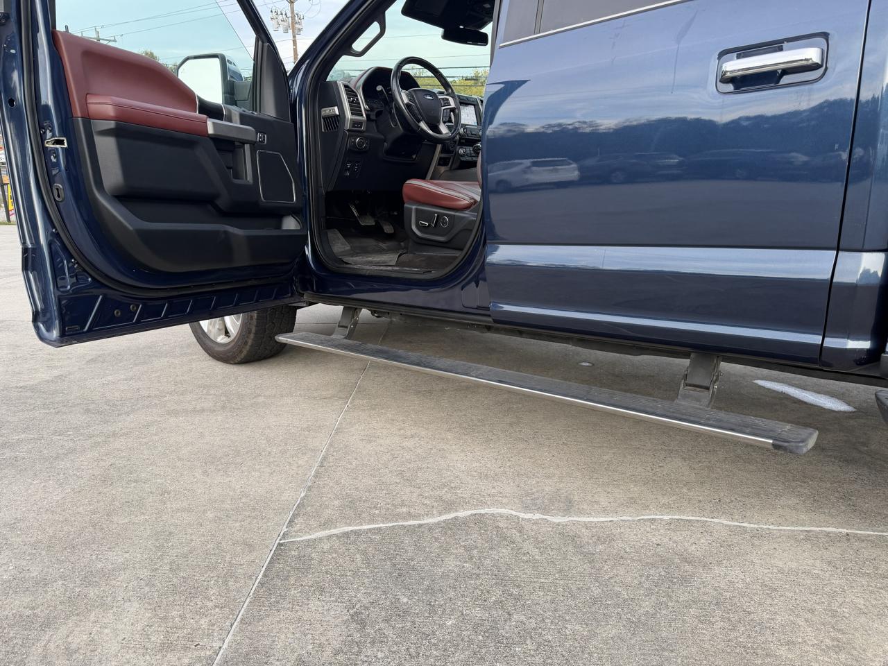 Ford F-150 Platinum SuperCrew 5.5-ft. Bed 4WD 2018