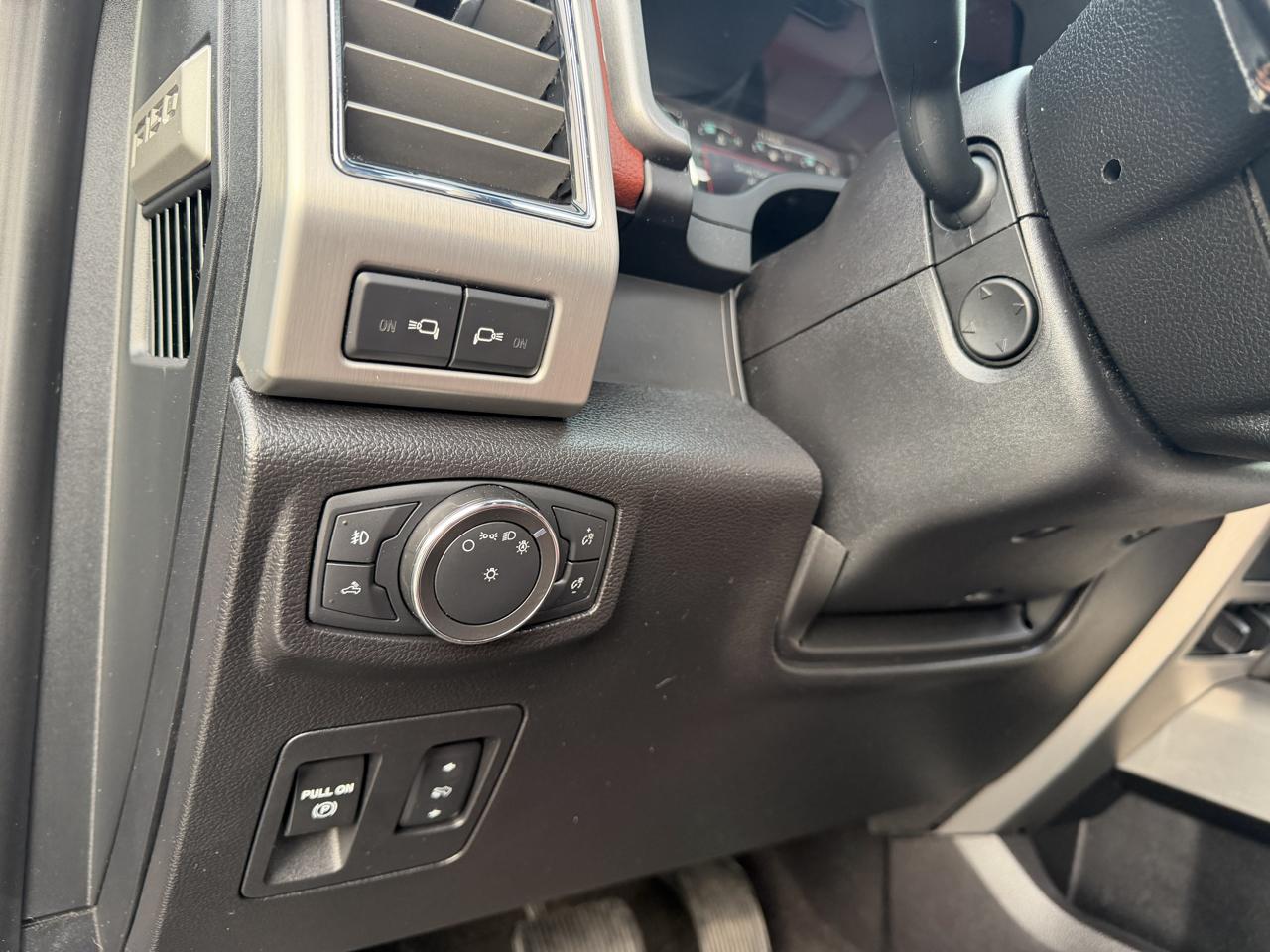 Ford F-150 Platinum SuperCrew 5.5-ft. Bed 4WD 2018
