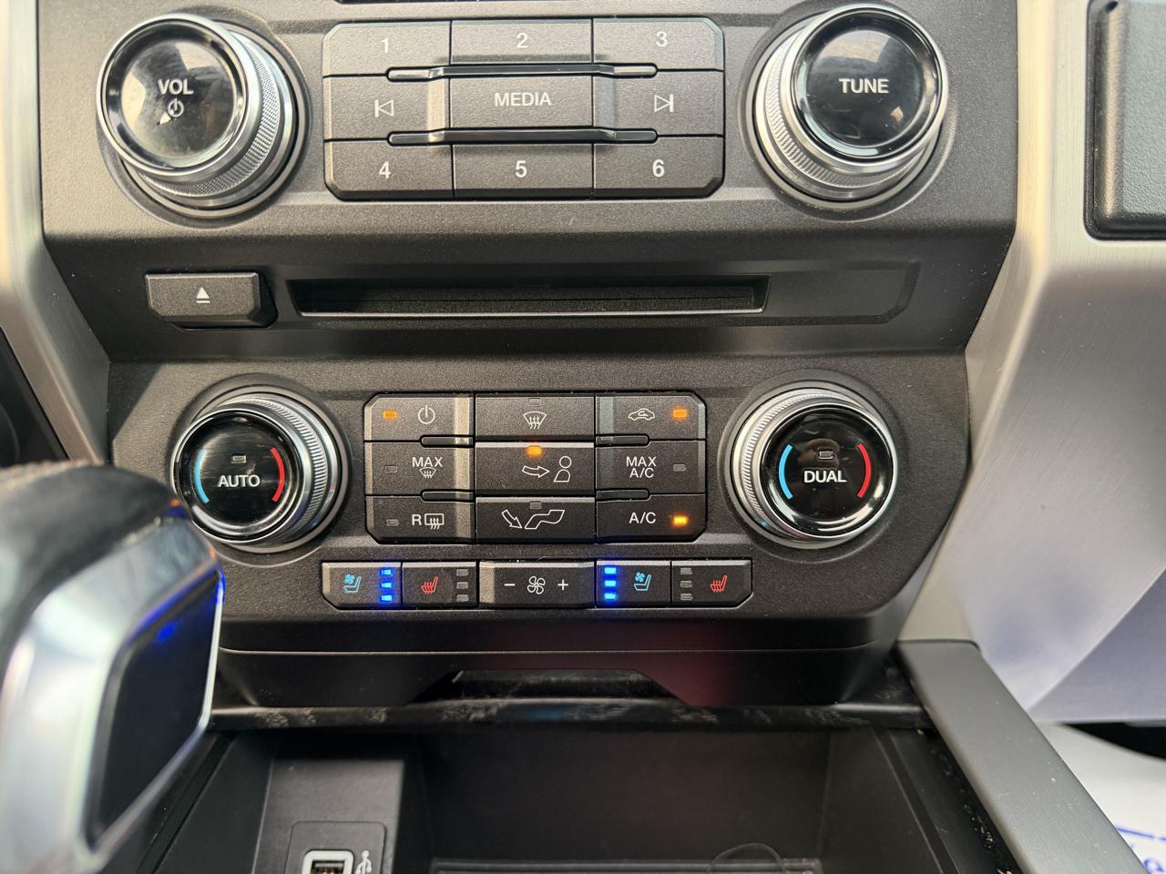 Ford F-150 Platinum SuperCrew 5.5-ft. Bed 4WD 2018
