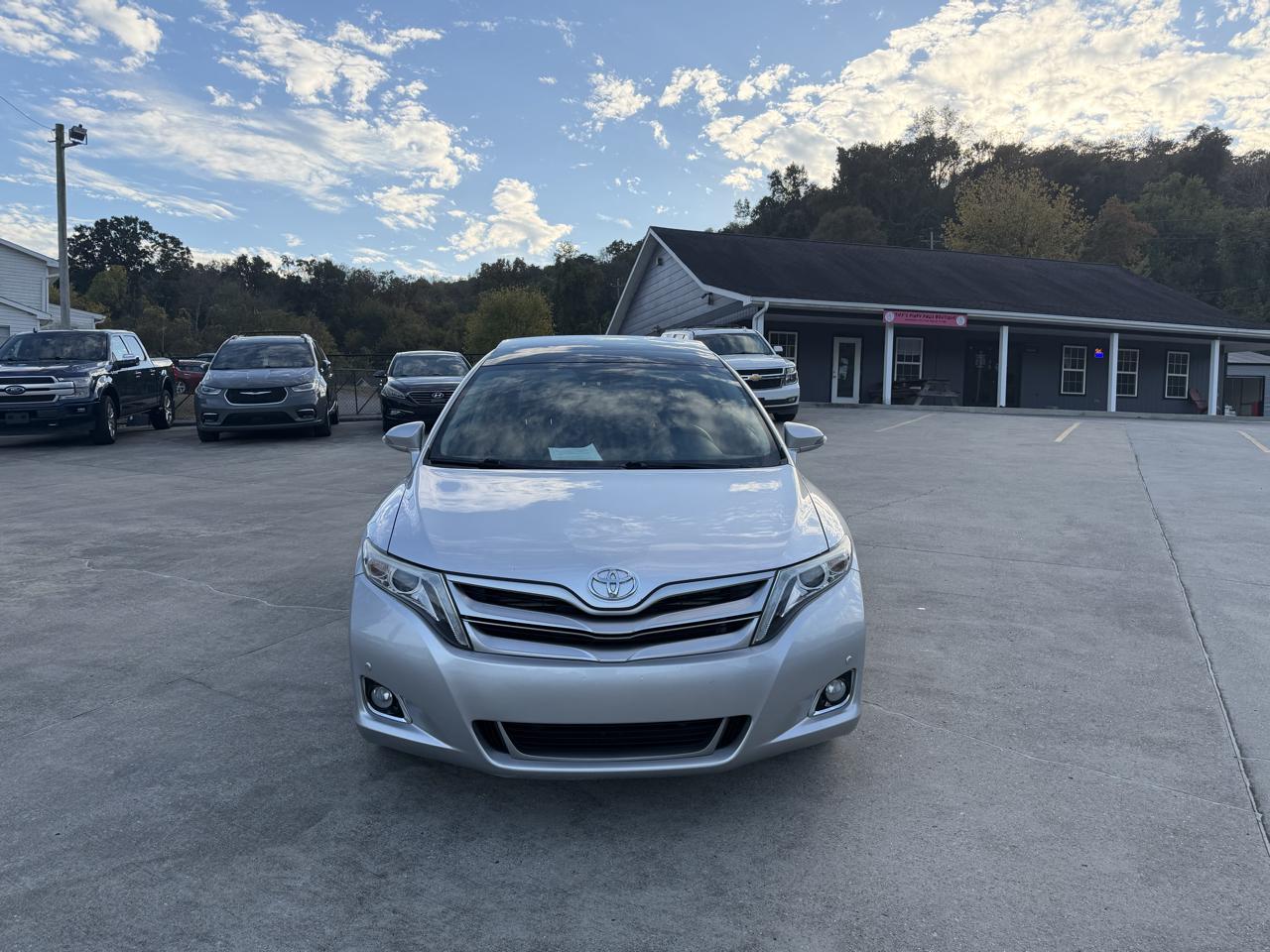 Toyota Venza Limited V6 AWD 2014