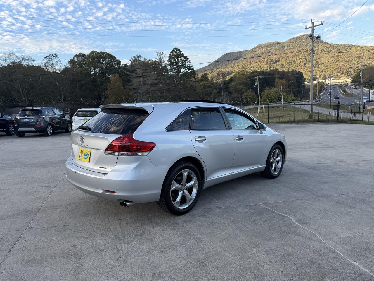 Toyota Venza Limited V6 AWD 2014