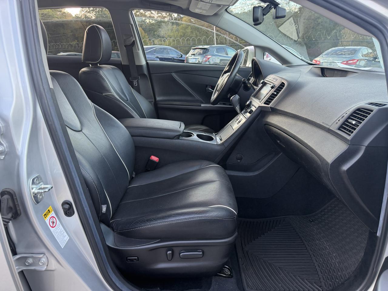 Toyota Venza Limited V6 AWD 2014