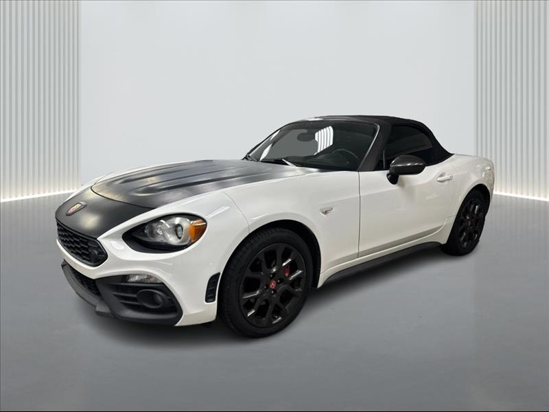 White 2020 FIAT 124 Spider Convertible Rear-Wheel Drive Automatic