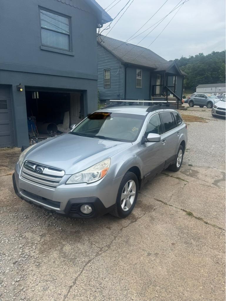 2014 Subaru Outback 2.5i Premium