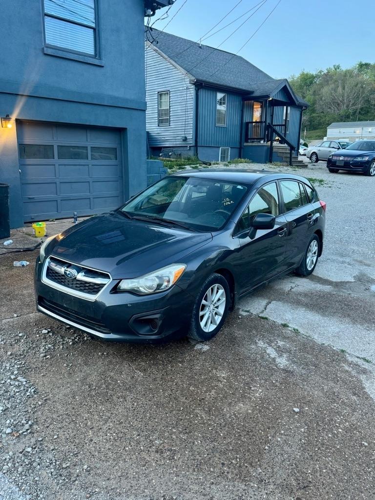 2014 Subaru Impreza 2.0i Premium 5-Door w/All Weather Package