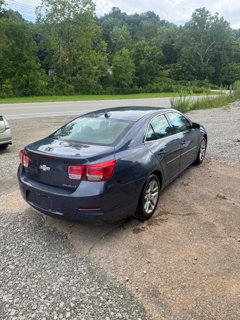 Chevrolet Malibu photo 5