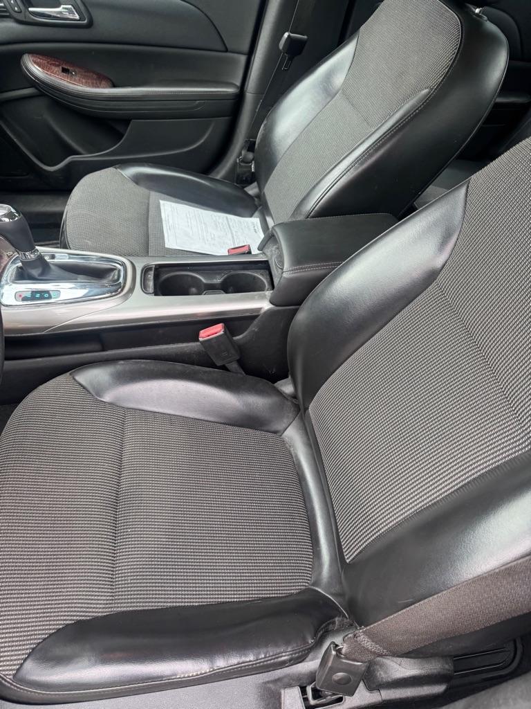Chevrolet Malibu photo 8