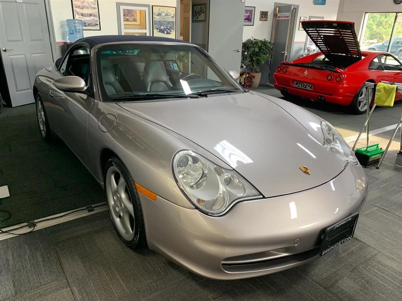 Porsche 911 Carrera Cabriolet 2002