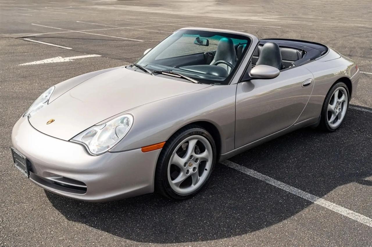 Porsche 911 Carrera Cabriolet 2002