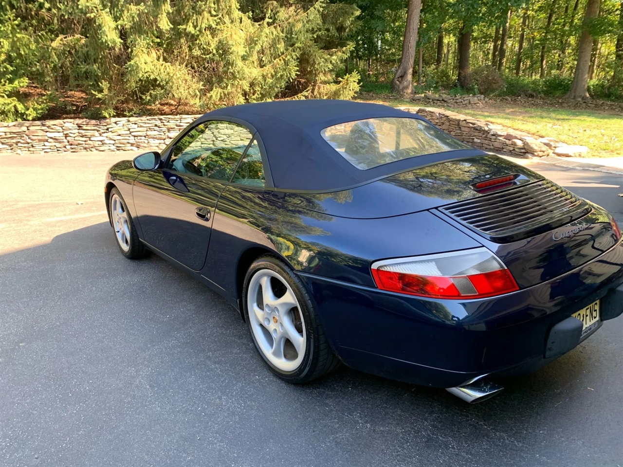 Porsche 911 Carrera Cabriolet 2000