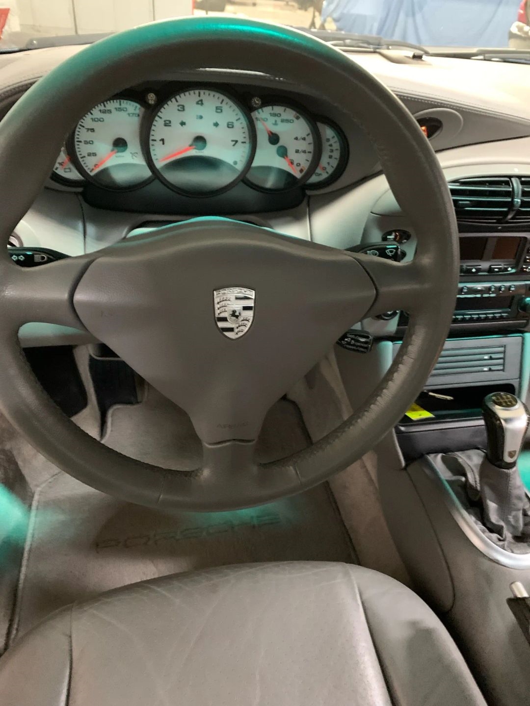 Porsche 911 Carrera Cabriolet 2000