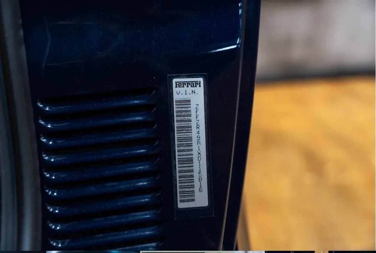 Ferrari 550 Maranello Base 1999