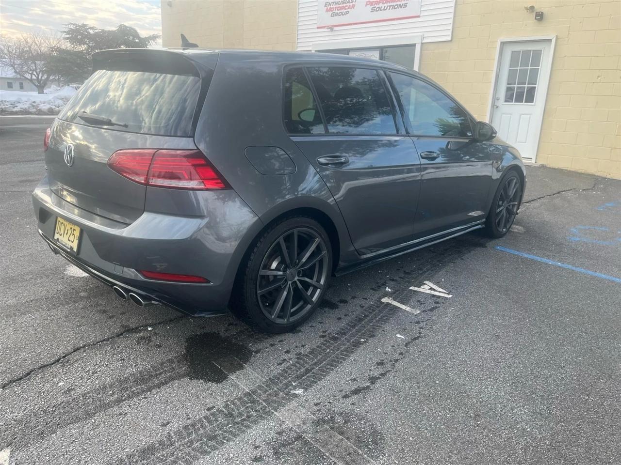 Volkswagen Golf R DCS and Navigation 7A 2019