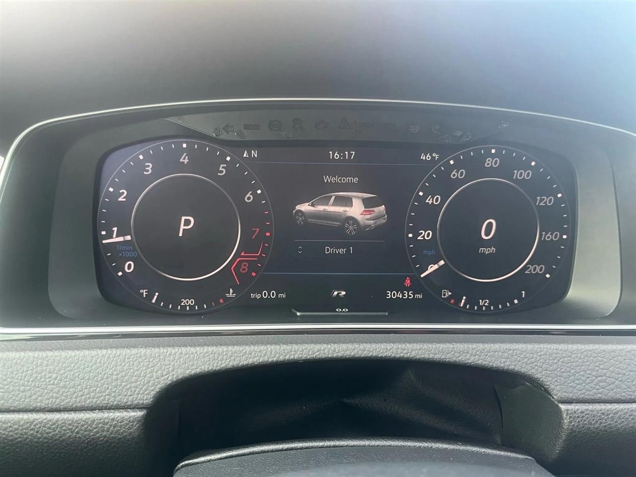 Volkswagen Golf R DCS and Navigation 7A 2019