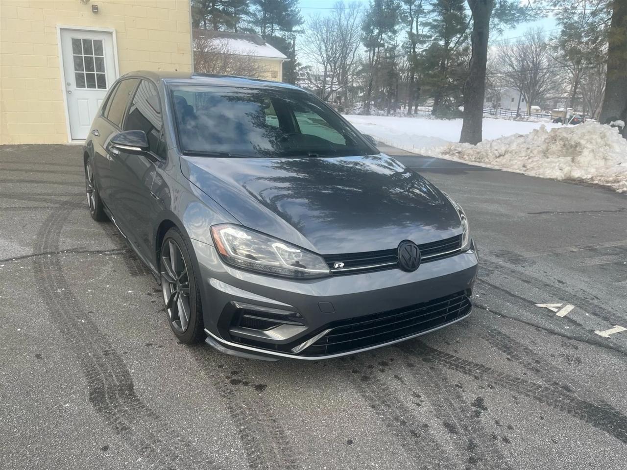 Volkswagen Golf R DCS and Navigation 7A 2019