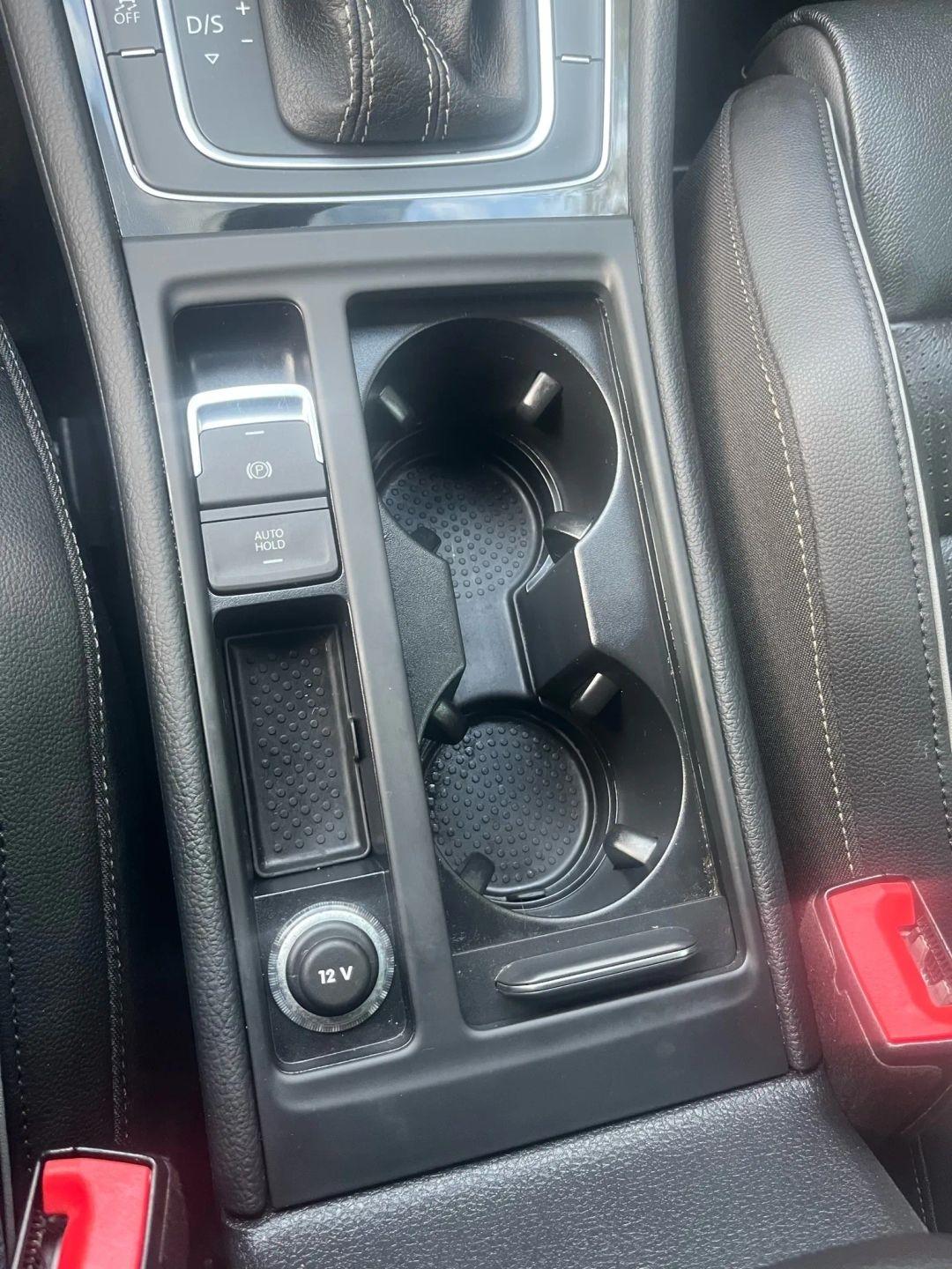 Volkswagen Golf R DCS and Navigation 7A 2019