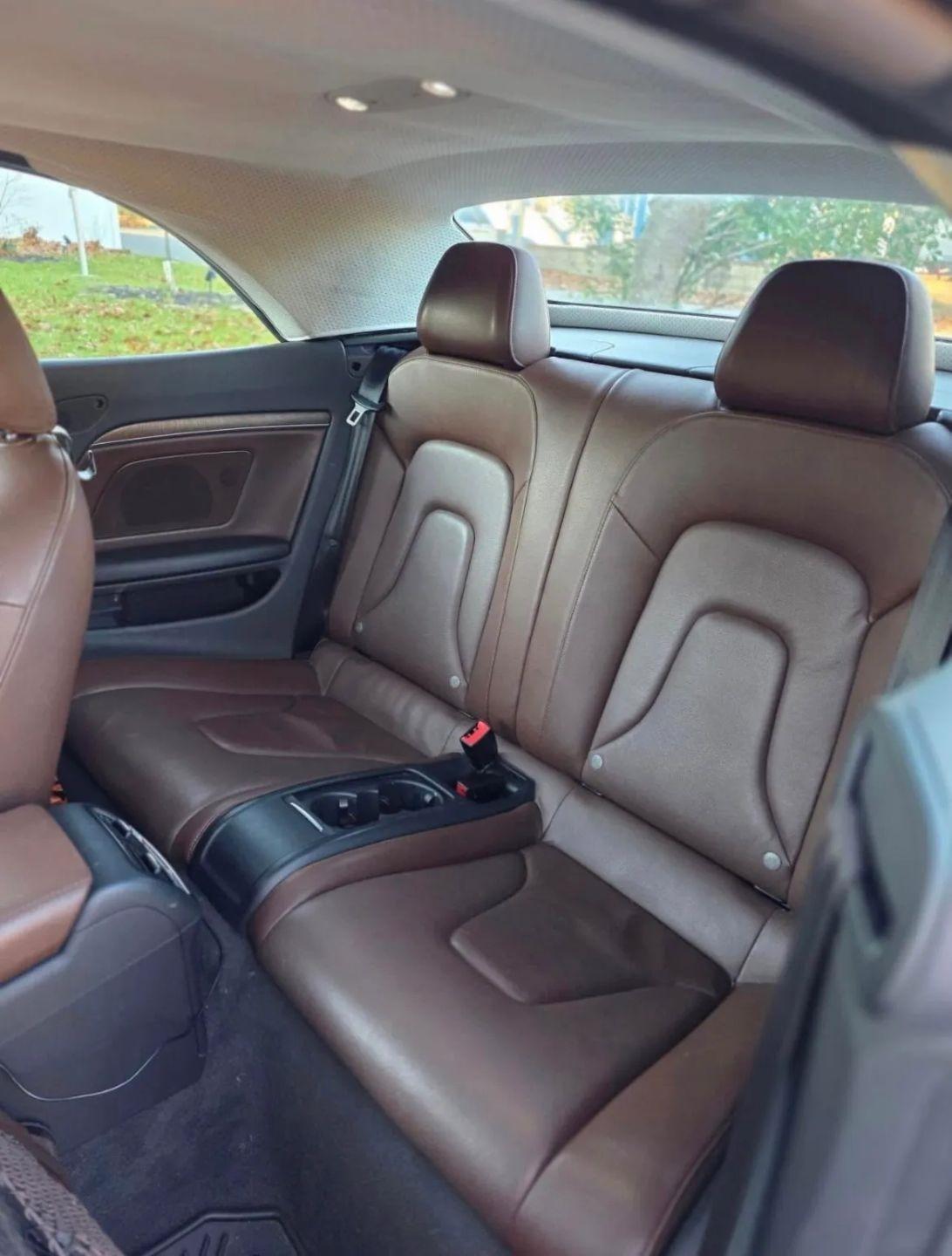 Audi A5 Cabriolet 2.0T quattro Tiptronic 2013