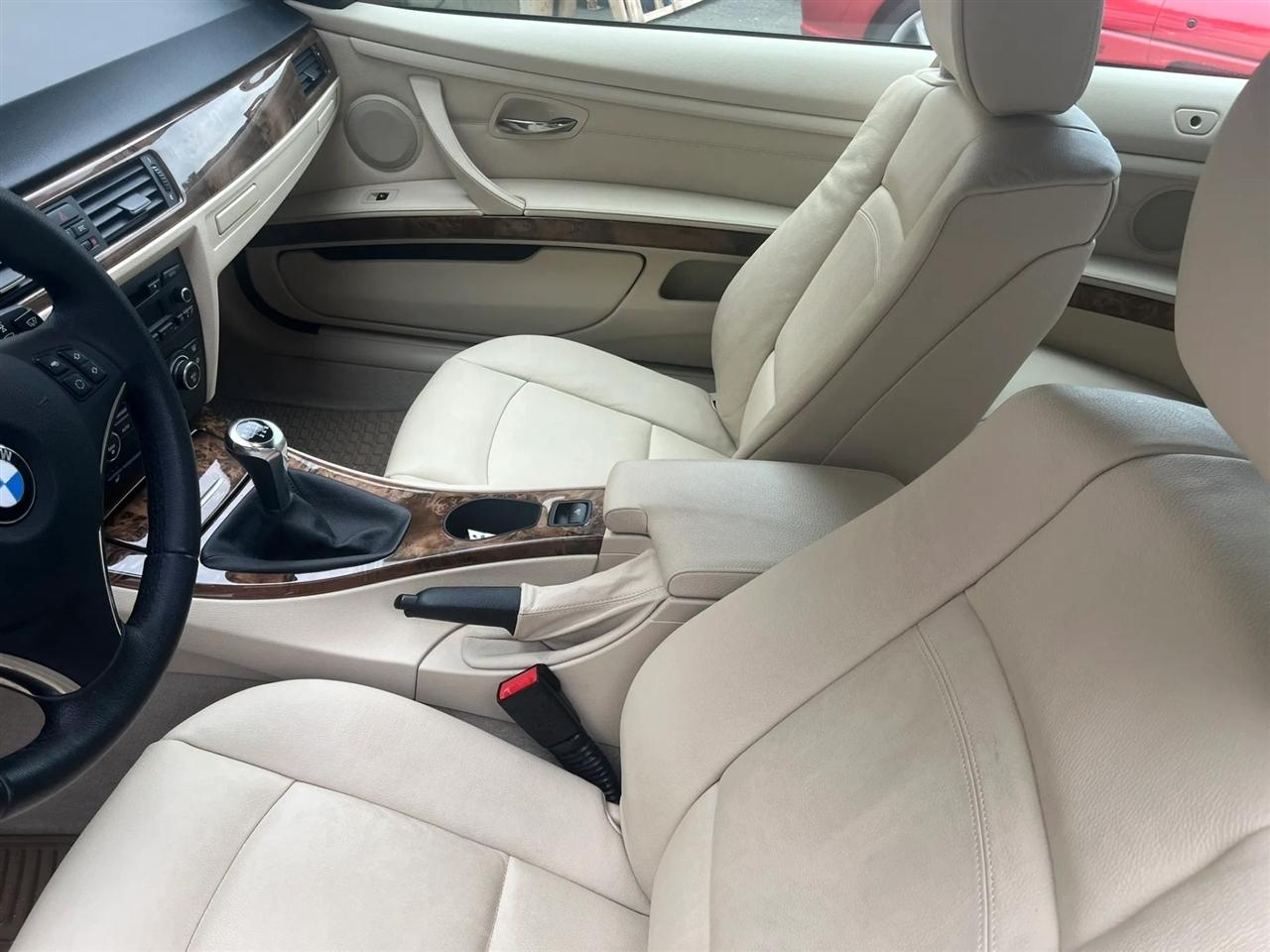 BMW 3-Series 335i Convertible 2007