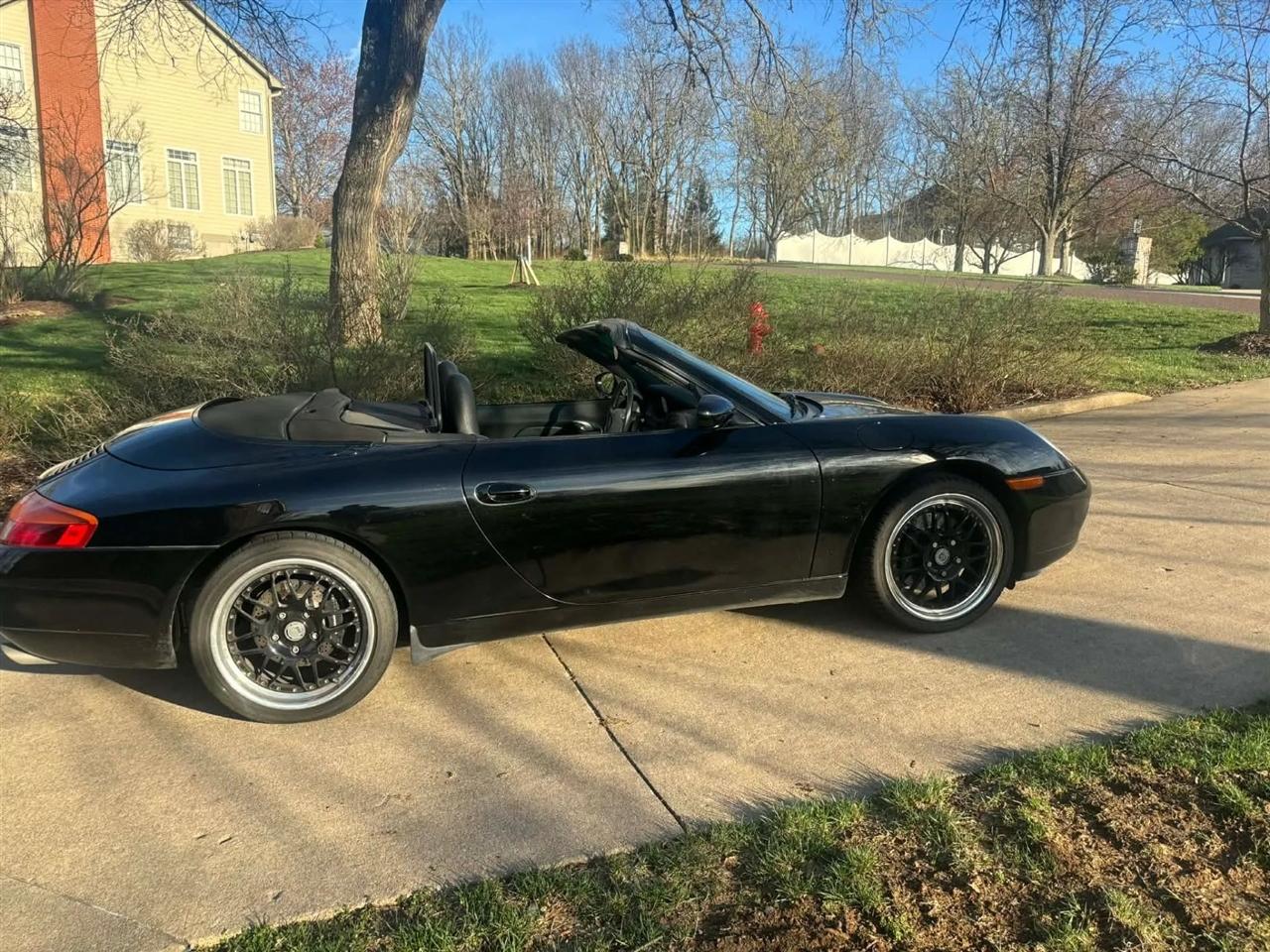 Porsche 911 Carrera Cabriolet 1999
