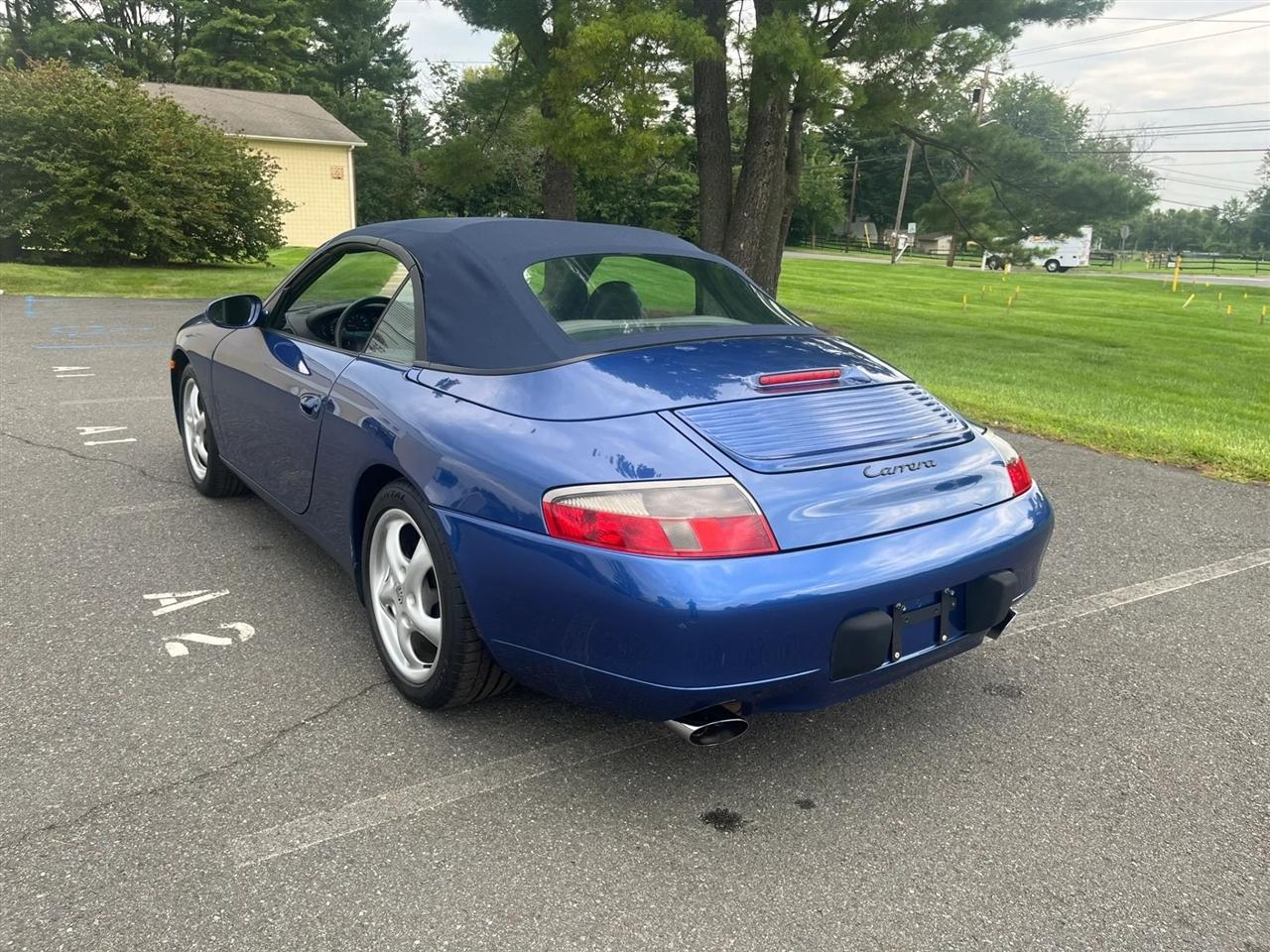 Porsche 911 Carrera Cabriolet 1999