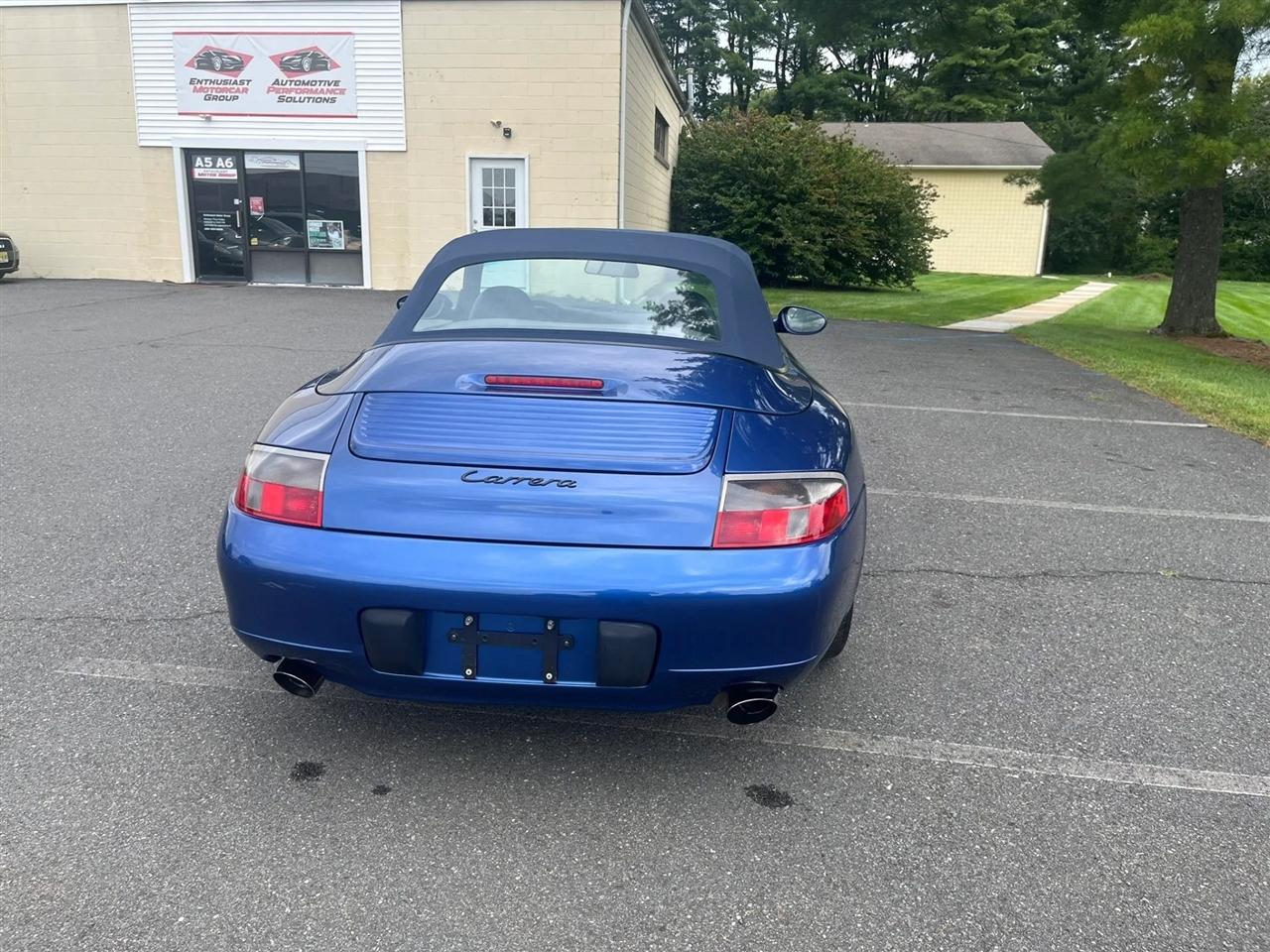 Porsche 911 Carrera Cabriolet 1999