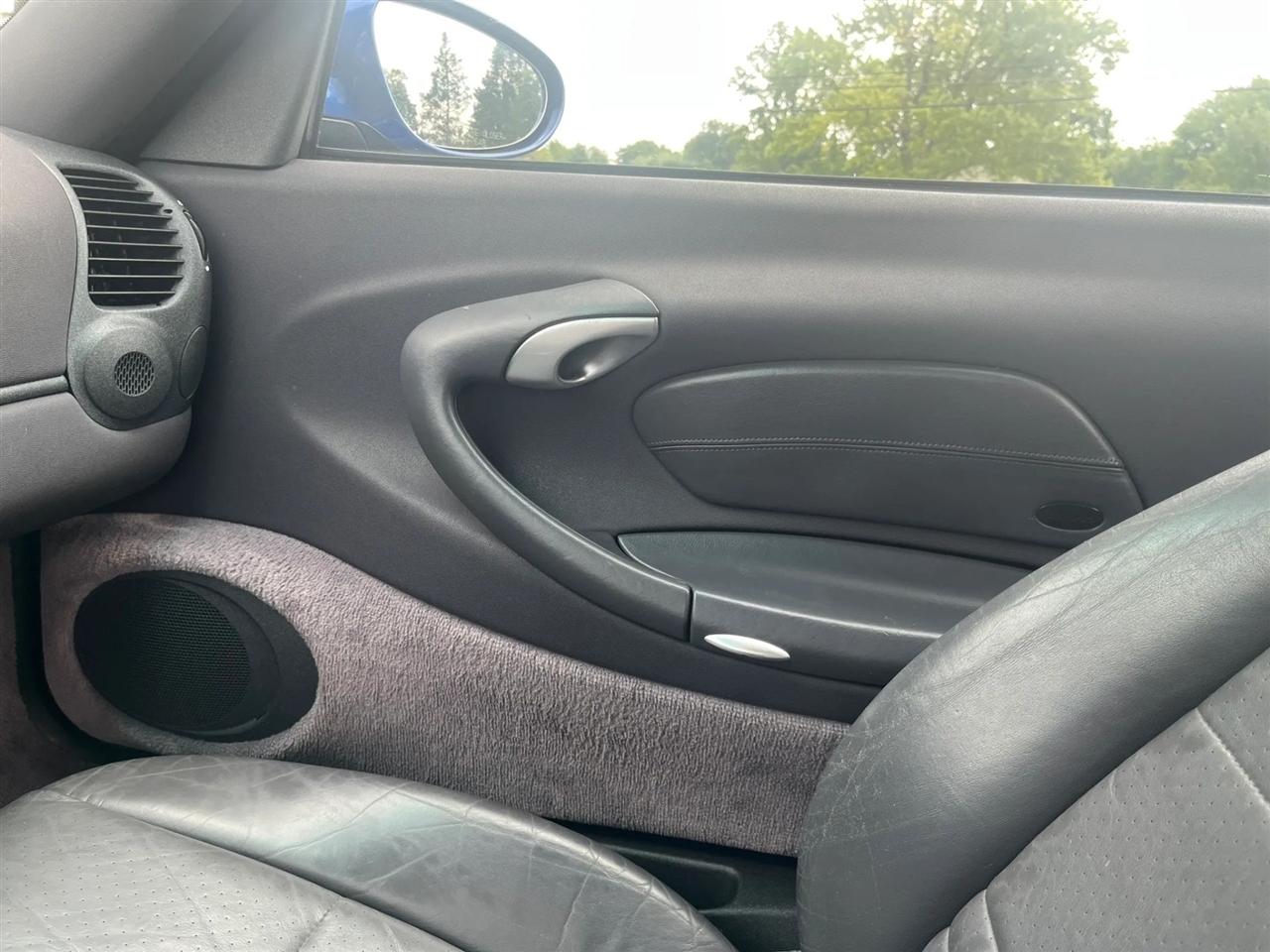 Porsche 911 Carrera Cabriolet 1999