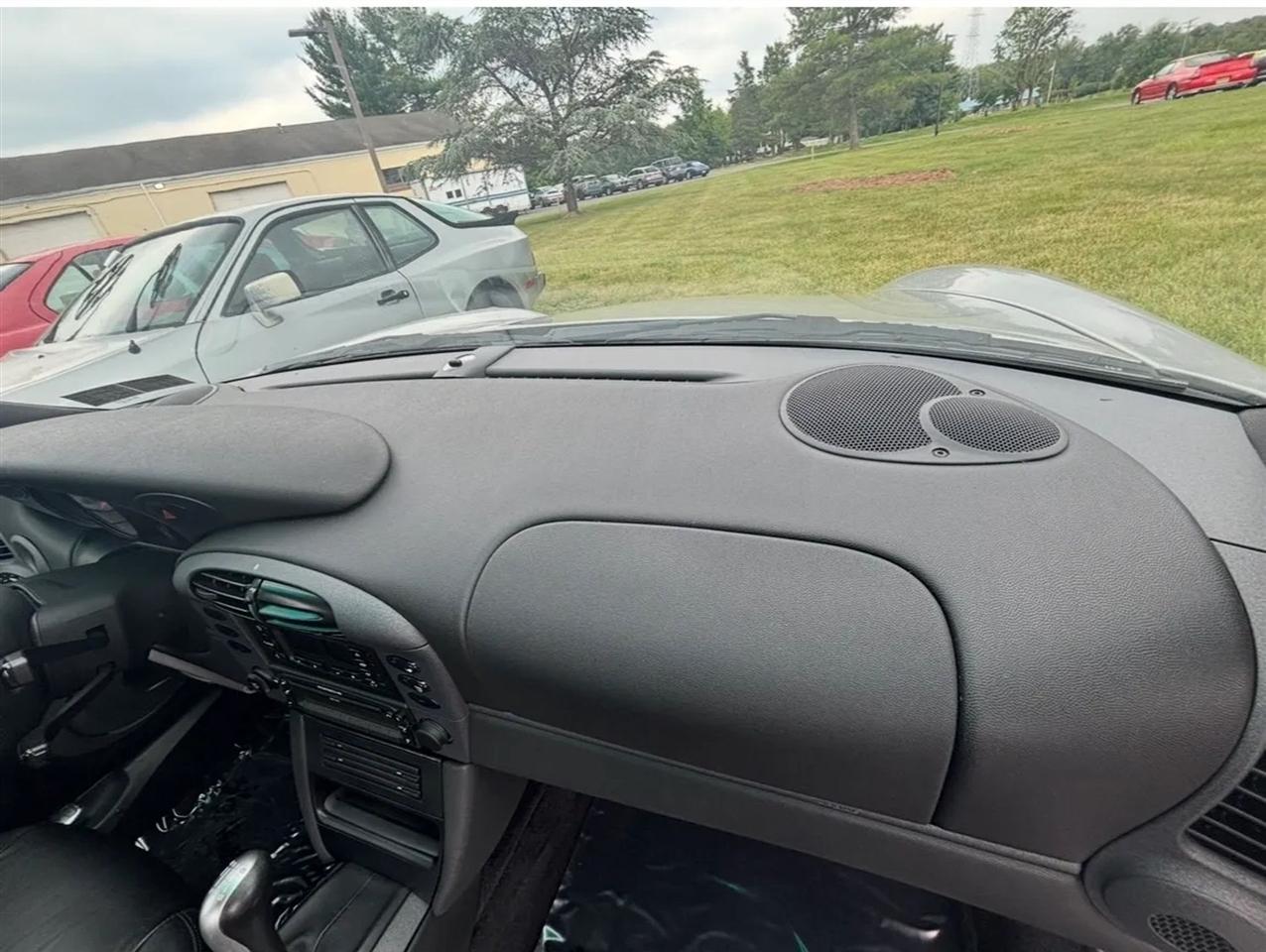 Porsche 911 Carrera 4 Coupe 1999