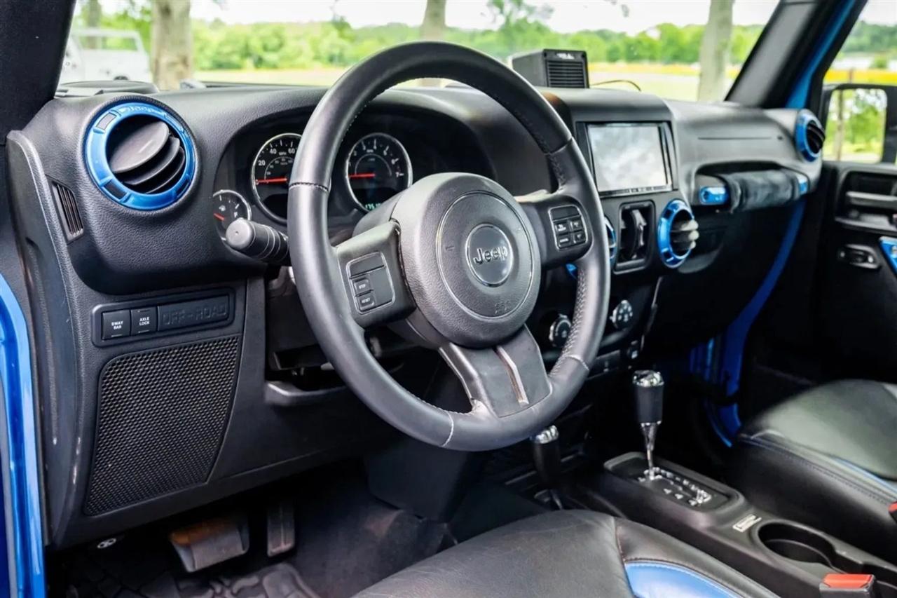 2015 Jeep Wrangler Unlimited Rubicon - Photo 13