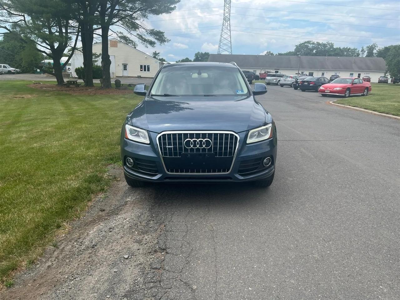 Audi Q5 2.0T Premium quattro 2016