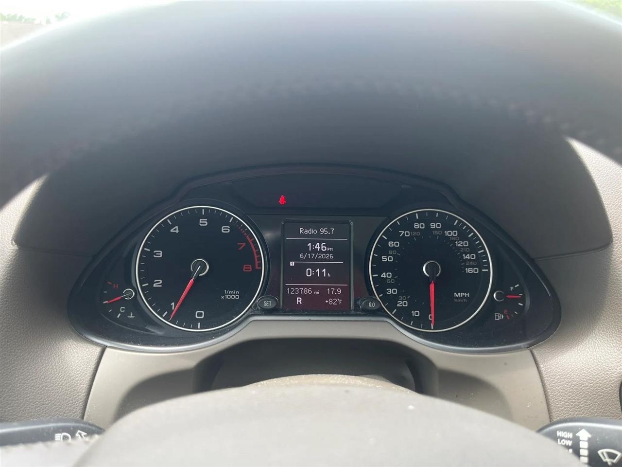 Audi Q5 2.0T Premium quattro 2016