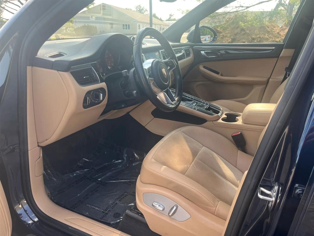 Porsche Macan GTS 2017