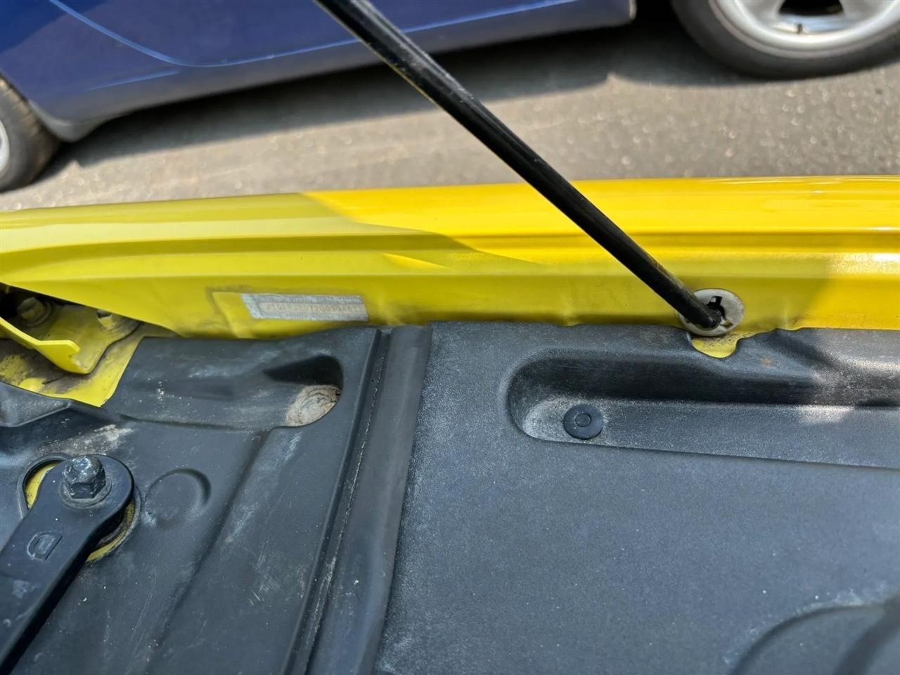 Toyota MR2 Spyder Convertible 2002