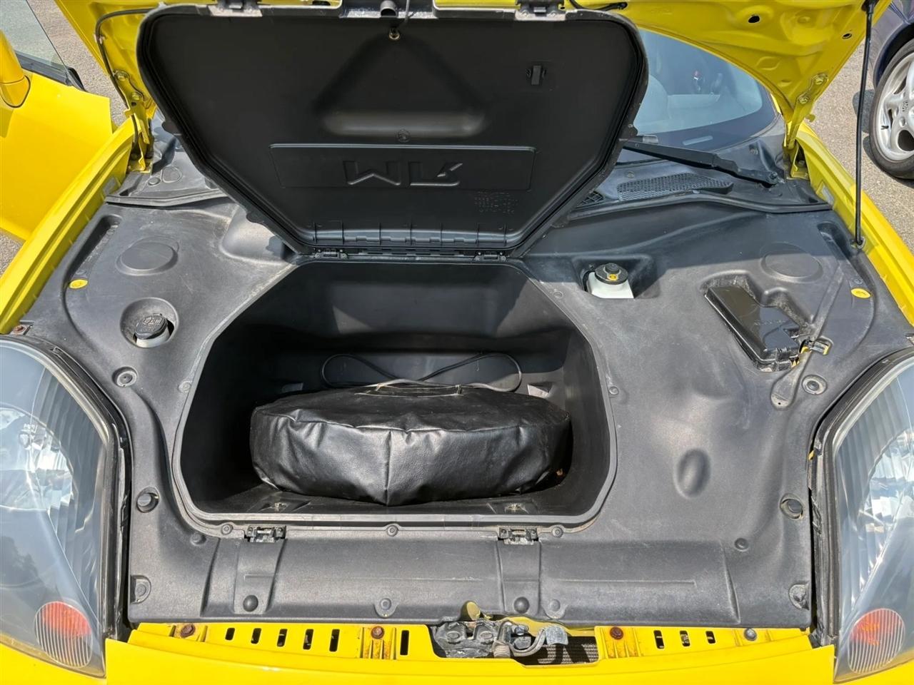 Toyota MR2 Spyder Convertible 2002