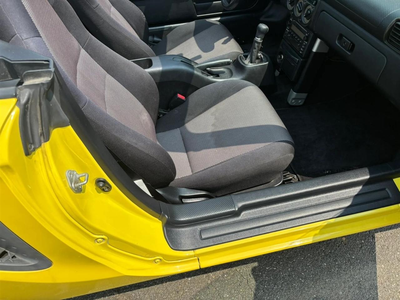 Toyota MR2 Spyder Convertible 2002