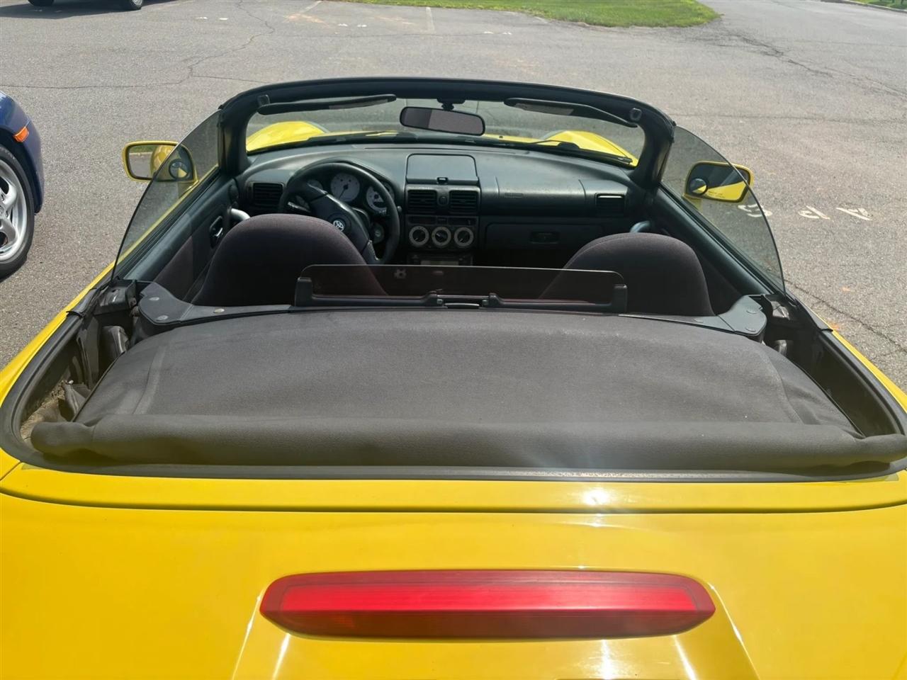Toyota MR2 Spyder Convertible 2002