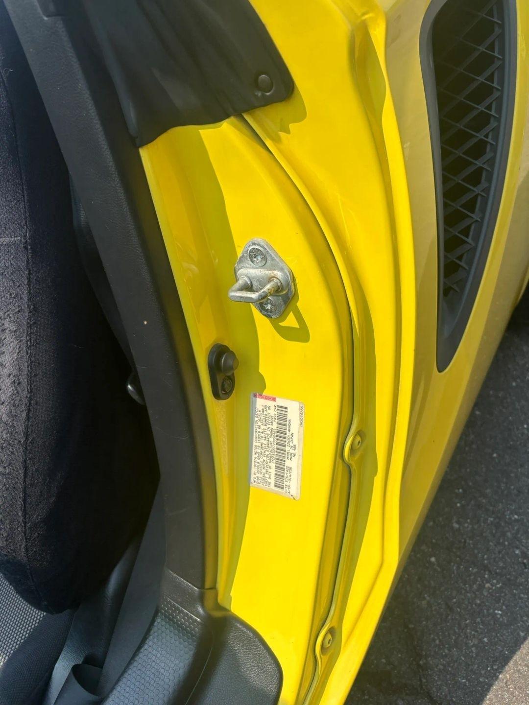 Toyota MR2 Spyder Convertible 2002
