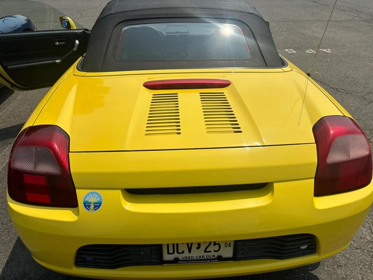 Toyota MR2 Spyder Convertible 2002