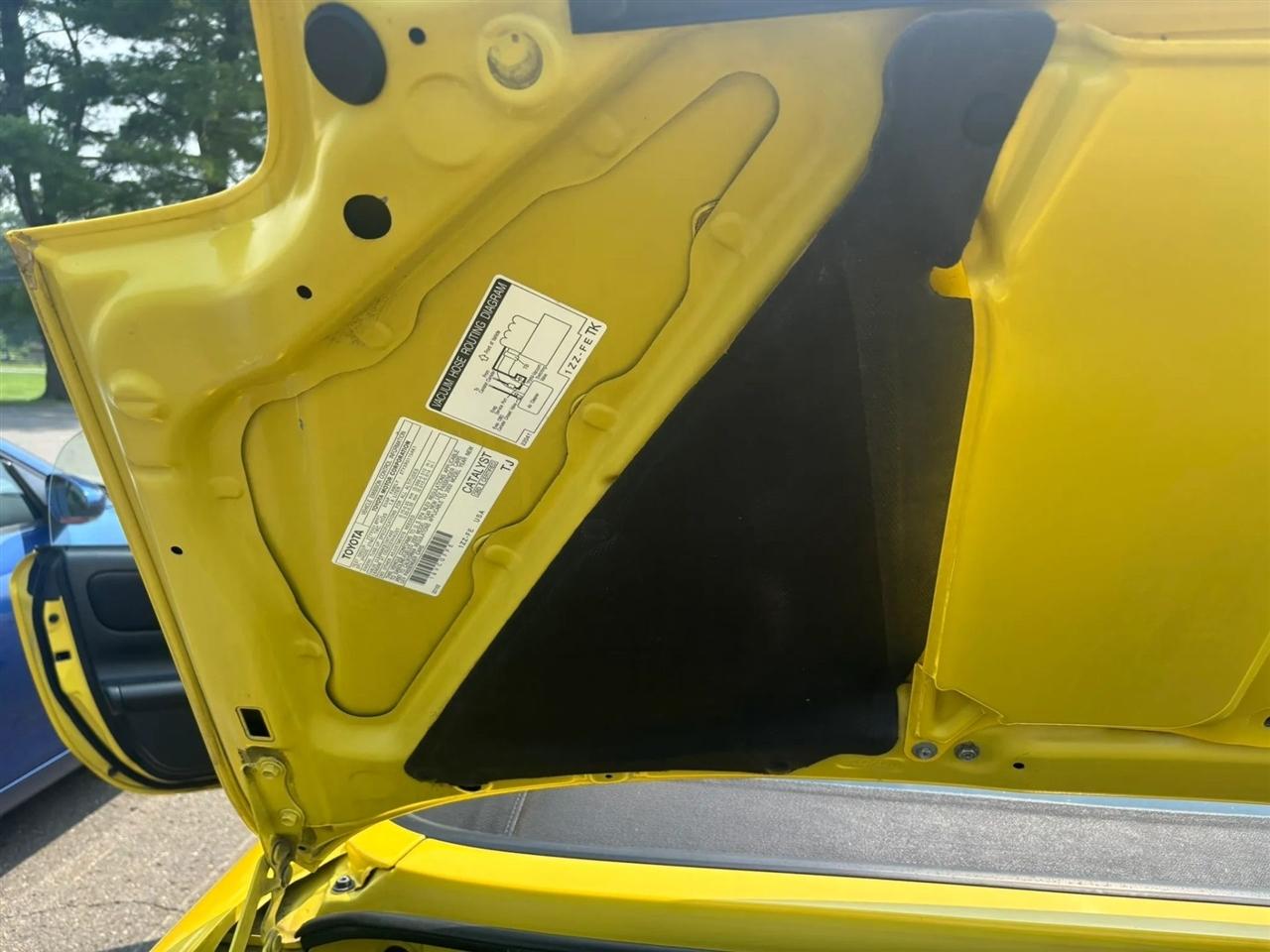 Toyota MR2 Spyder Convertible 2002